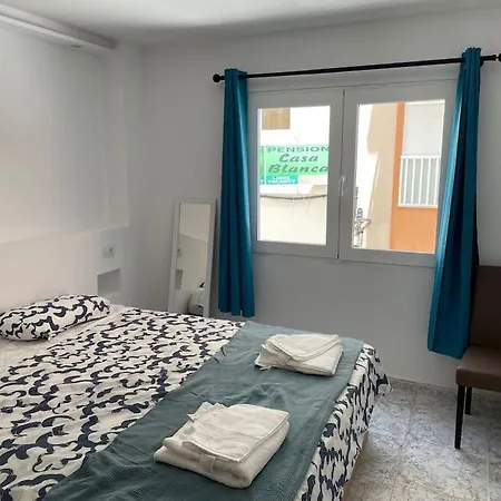 Apartmán Giovina Living Av Suecia 150m From